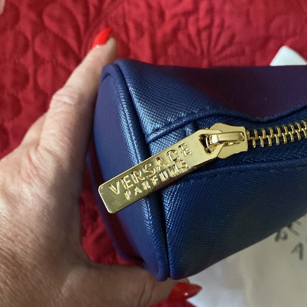 Makeup Bag, Nwot. - image 3